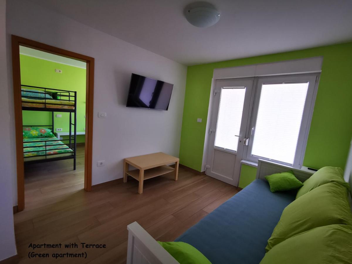 Apartment And Room Anica Tolmin Kültér fotó