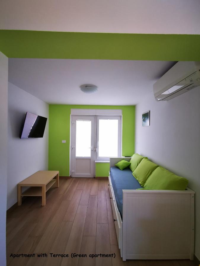 Apartment And Room Anica Tolmin Kültér fotó